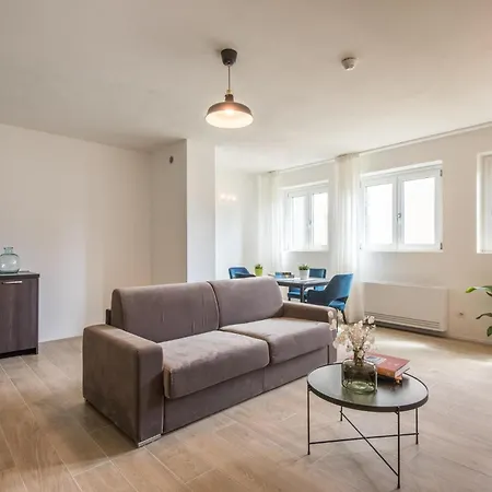 Διαμέρισμα Stunning In With Kitchen *